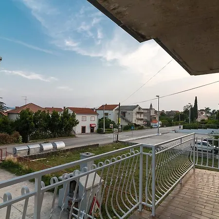 Paula Apartament Kaštela